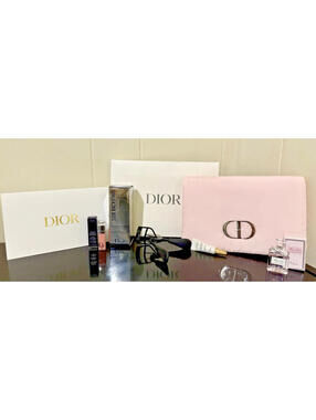 Christian Dior Beauty & Accessories 5 Pc Bundle Miss Dior Lip Maximizer Curler